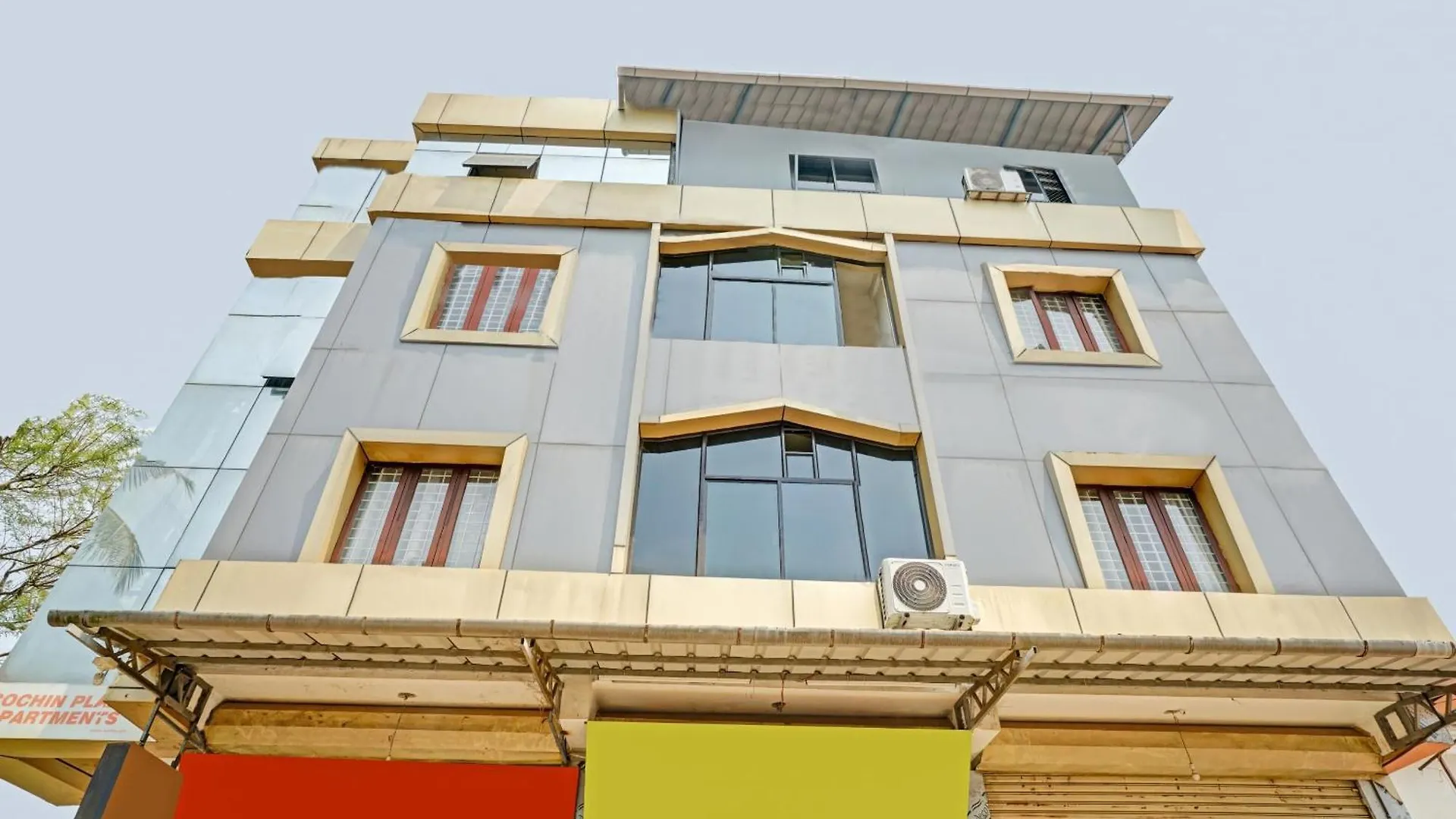 Hotel O Cochin Airport Apartments Alwaye